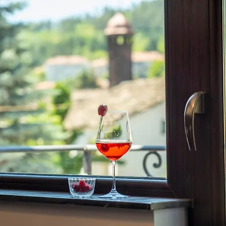 Enika Hotel 3*