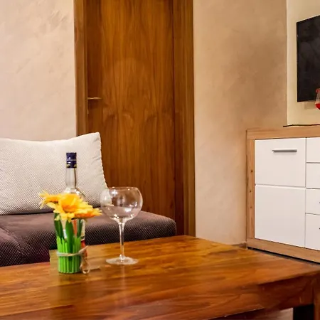 Hotel Enika 3*