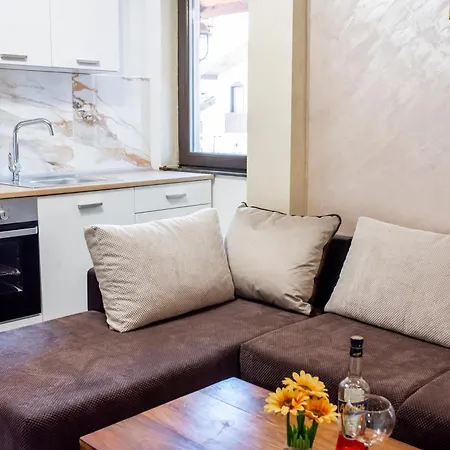 Enika Hotel 3*